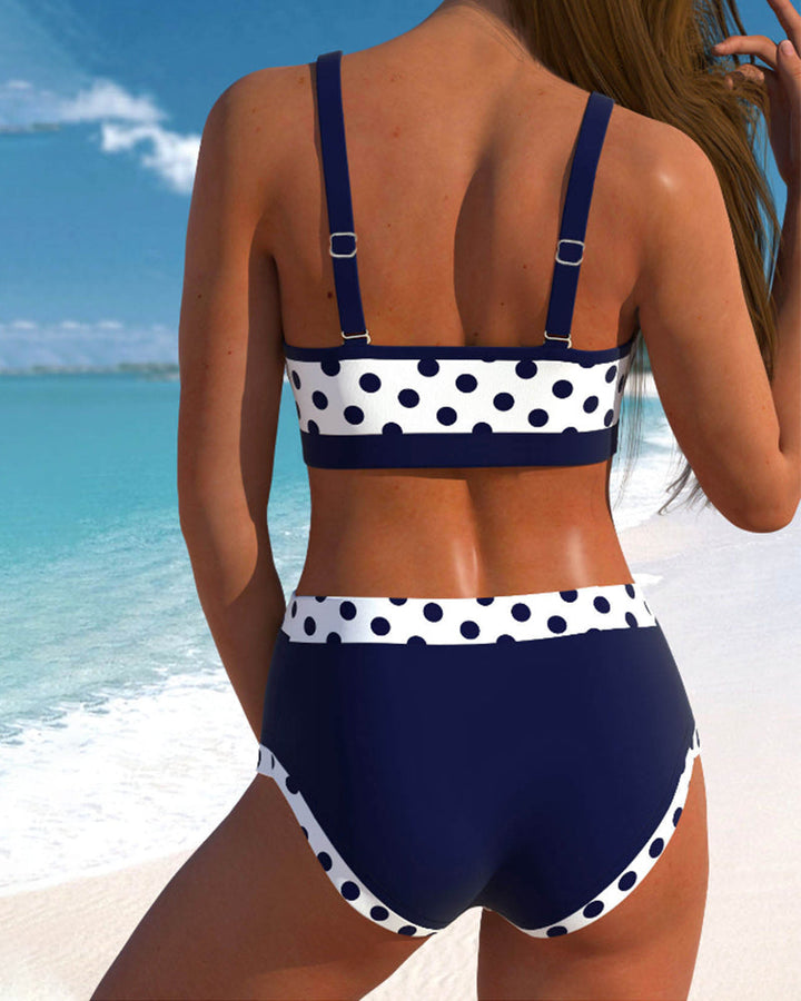 Liesbeth – Vyšší bikini set s bodkovaným patchworkovým dizajnom