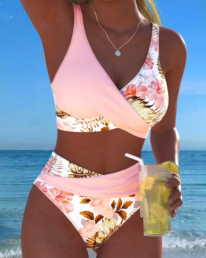 Bini - Bikiny s kontrastným kvetinovým vzorom a rozparkom