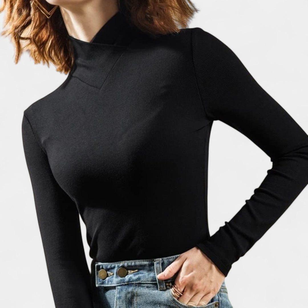 Veronika – Elegantný pulóver s tesným strihom