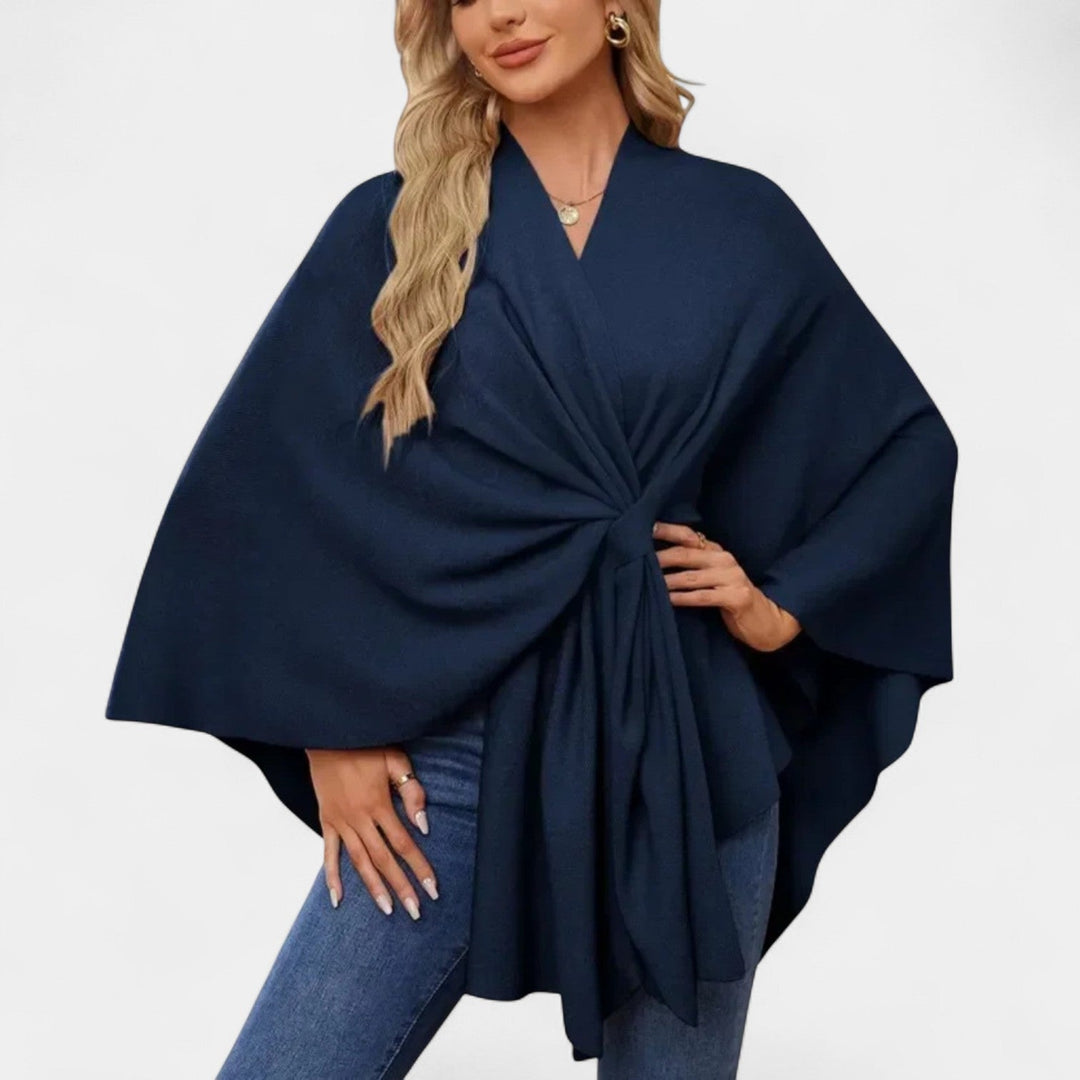 Daniela – Elegantný padací pončo s uzlom
