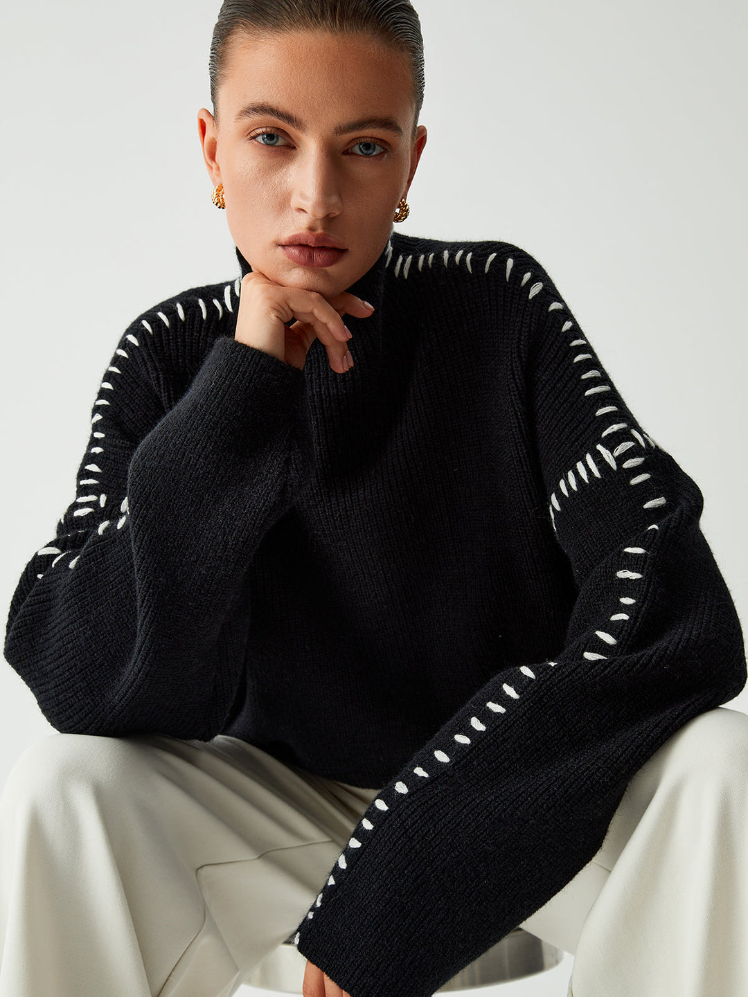 Alma | Oversize-Dolcevita pulover s Piqué detajli