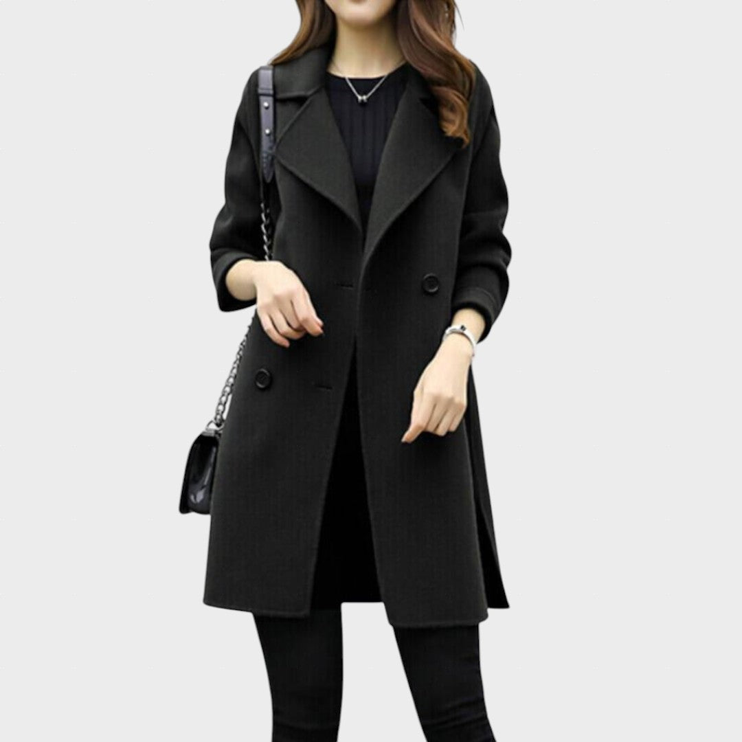 Janja - Elegantný Plášť