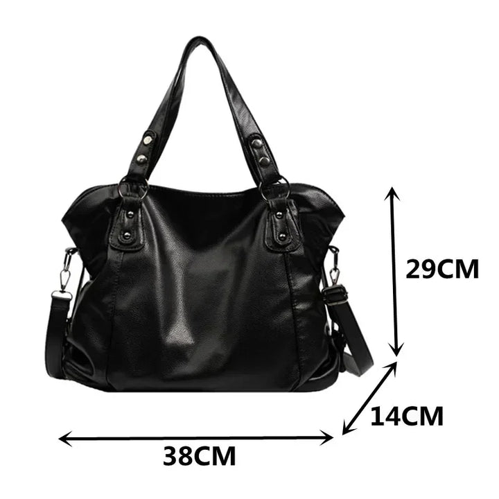 Cécile. - Elegantná Hobo ramenná taška