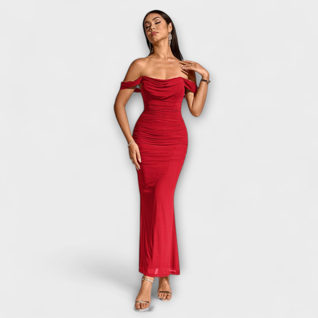 Ione - Bodycon šaty s odhalenými ramenami a nariasením