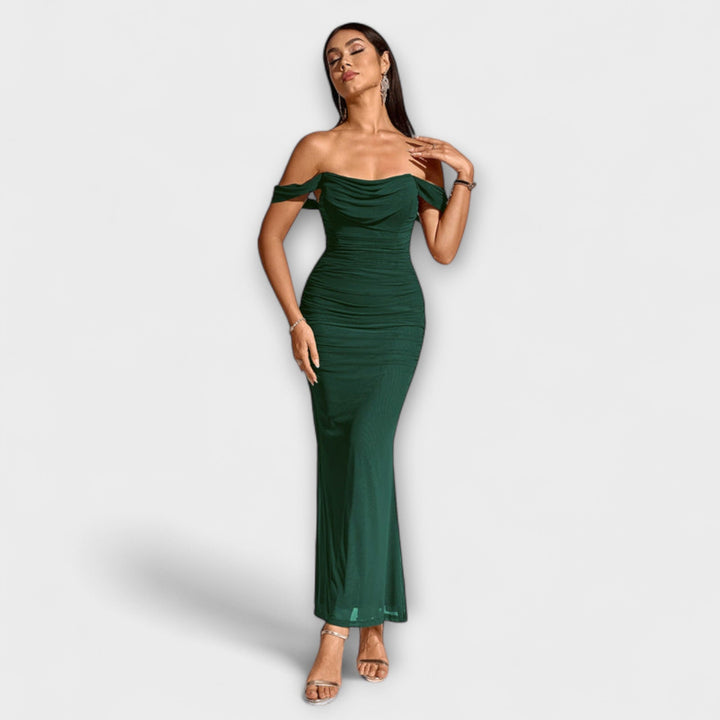 Ione - Bodycon šaty s odhalenými ramenami a nariasením