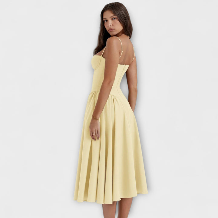 Rosalie - Elegantná bezrukávová korzetová šaty