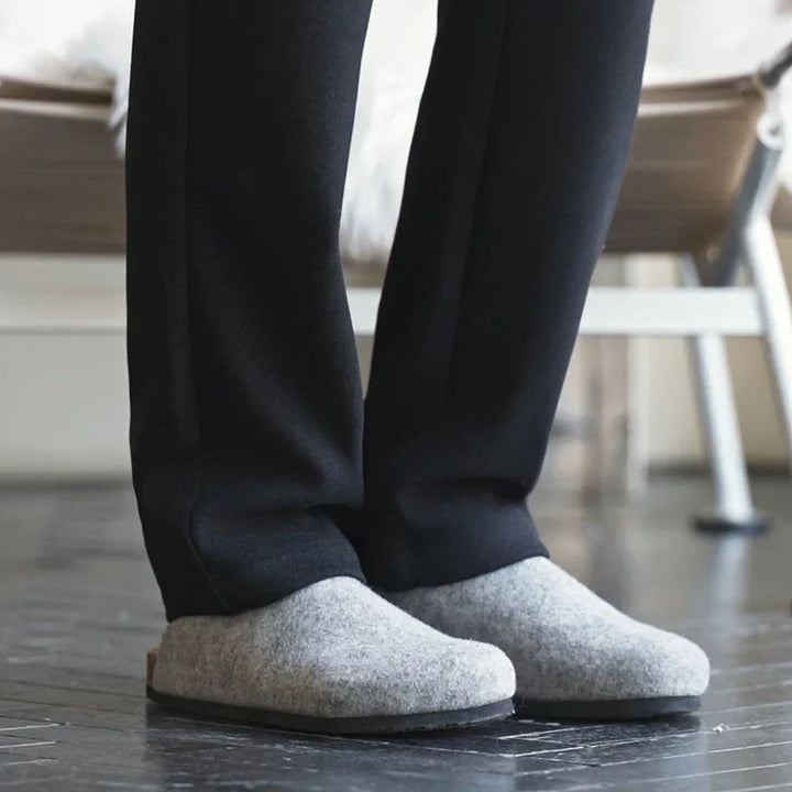 Milan - Jiro – Vlněné pletené slim fit nohavice