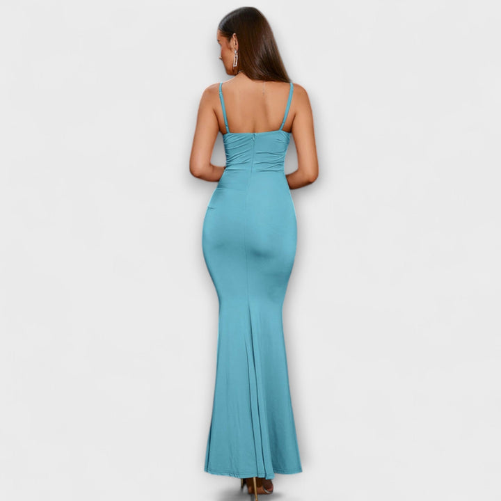 Callie - Elegantná Šaty s Volánmi