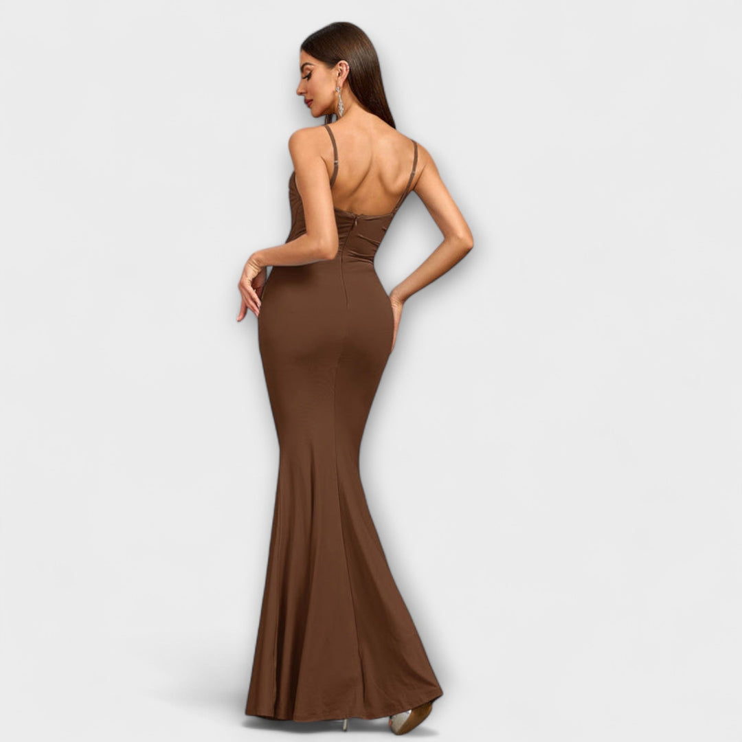 Callie - Elegantná Šaty s Volánmi