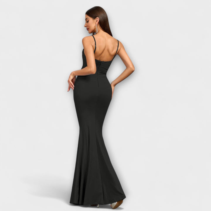 Callie - Elegantná Šaty s Volánmi
