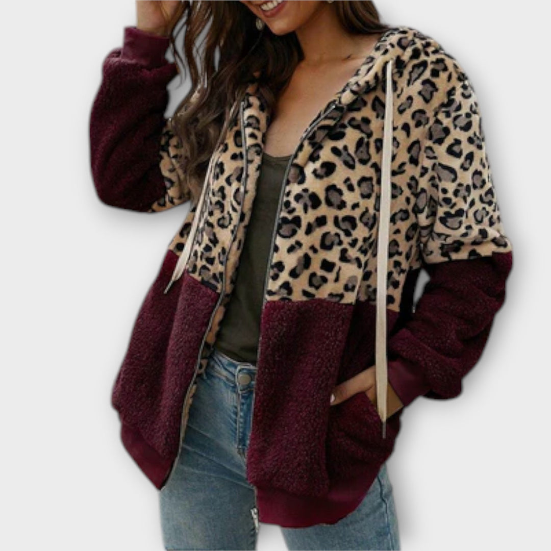 Lea - Fleece mikina s kapucňou v leopardom dizajne