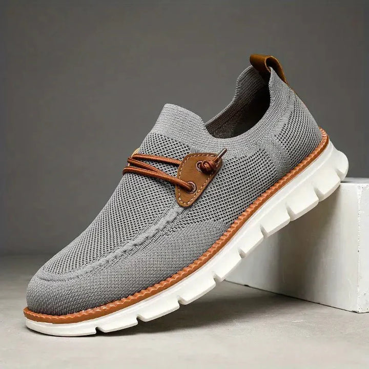Károly | ĽAHKÉ SLIP-ON ŠPORTOVÉ TOPÁNKY PRE MUŽOV